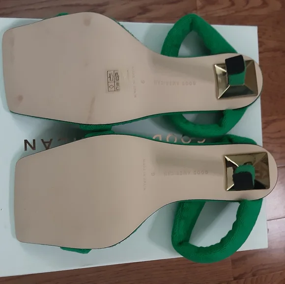 Good American Terry Cloth Green Slip-on Heel Size 9 NWT - Picture 4 of 5